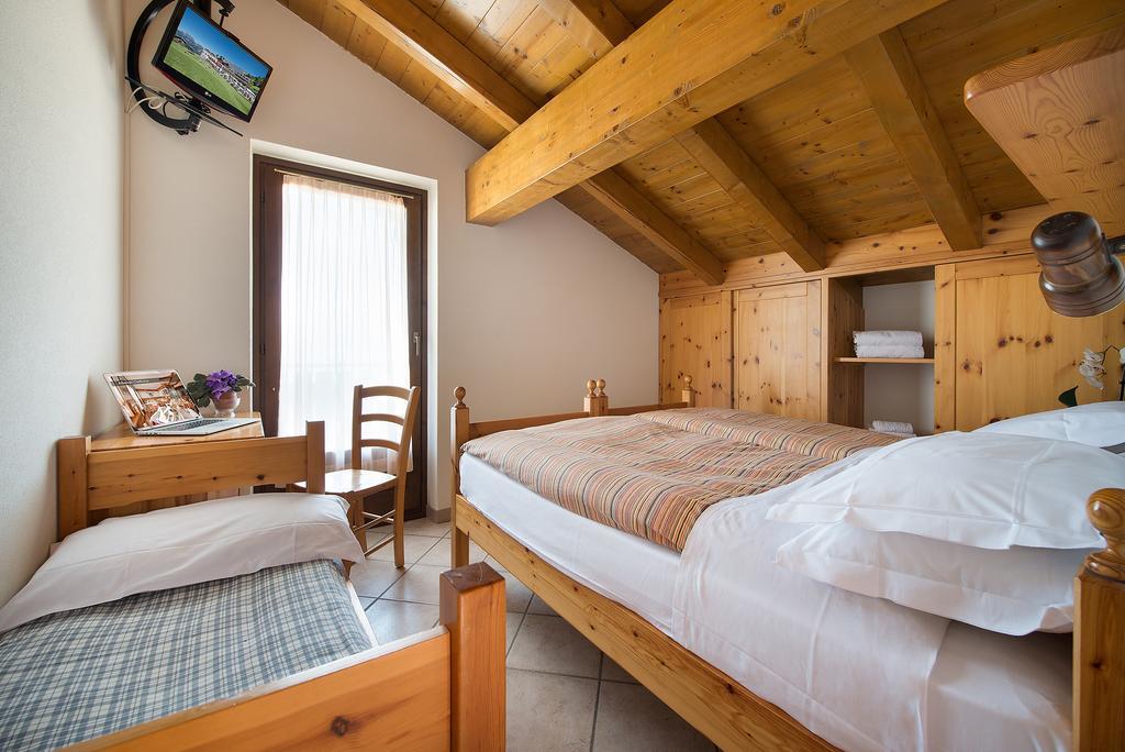 Hotel Gallo Cedrone Valdisotto Værelse billede